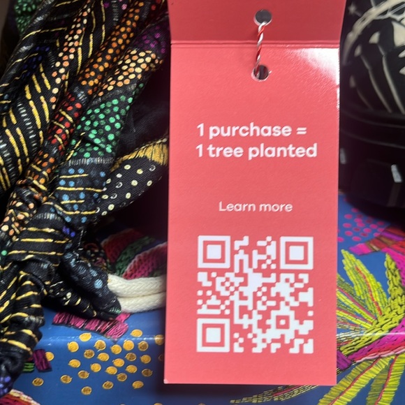 FARM RIO Made In Brazil Cerrado Sky Lug Sole Ankle Boots Booties Black White - Picture 11 of 12